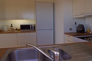 Casa com 2 Quartos e Jardim