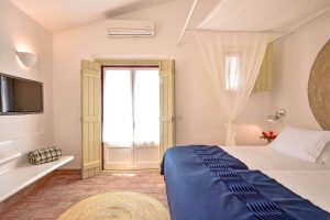 Quarto Duplo/Twin – Vista Mar Parcial