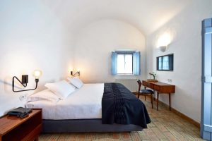 Quarto Superior com Vista Parcial Mar